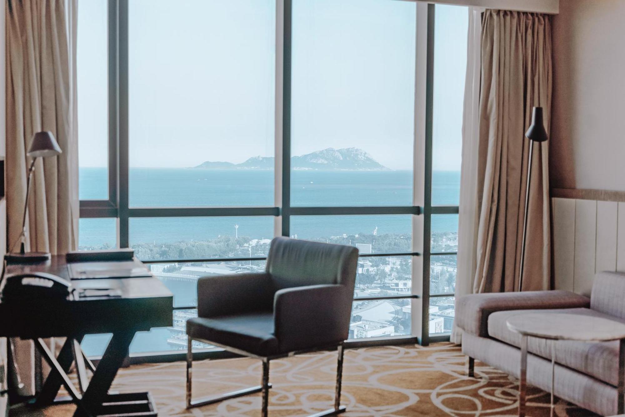 Four Points By Sheraton Qingdao, West Coast Bagian luar foto