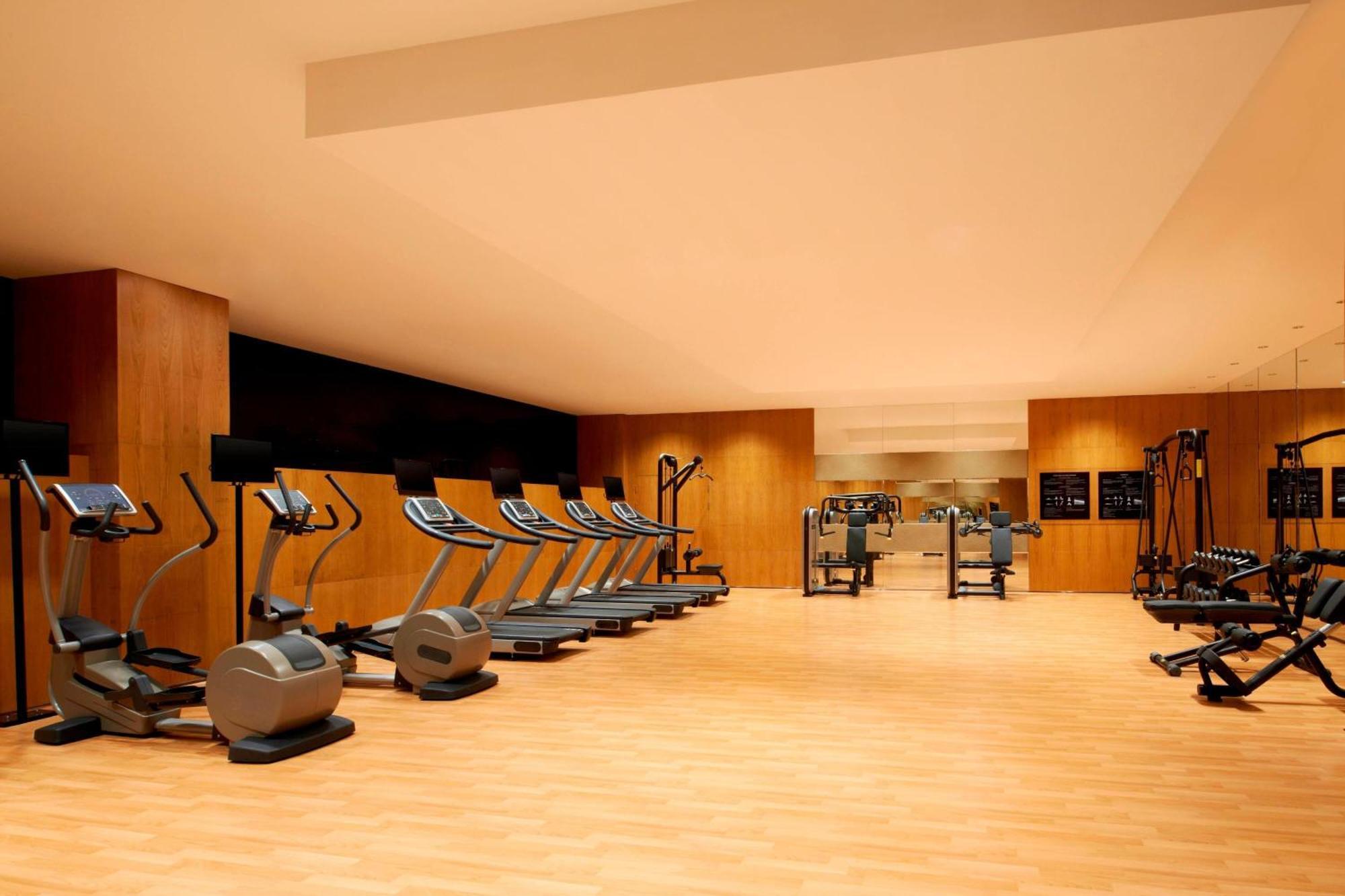 Four Points By Sheraton Qingdao, West Coast Bagian luar foto