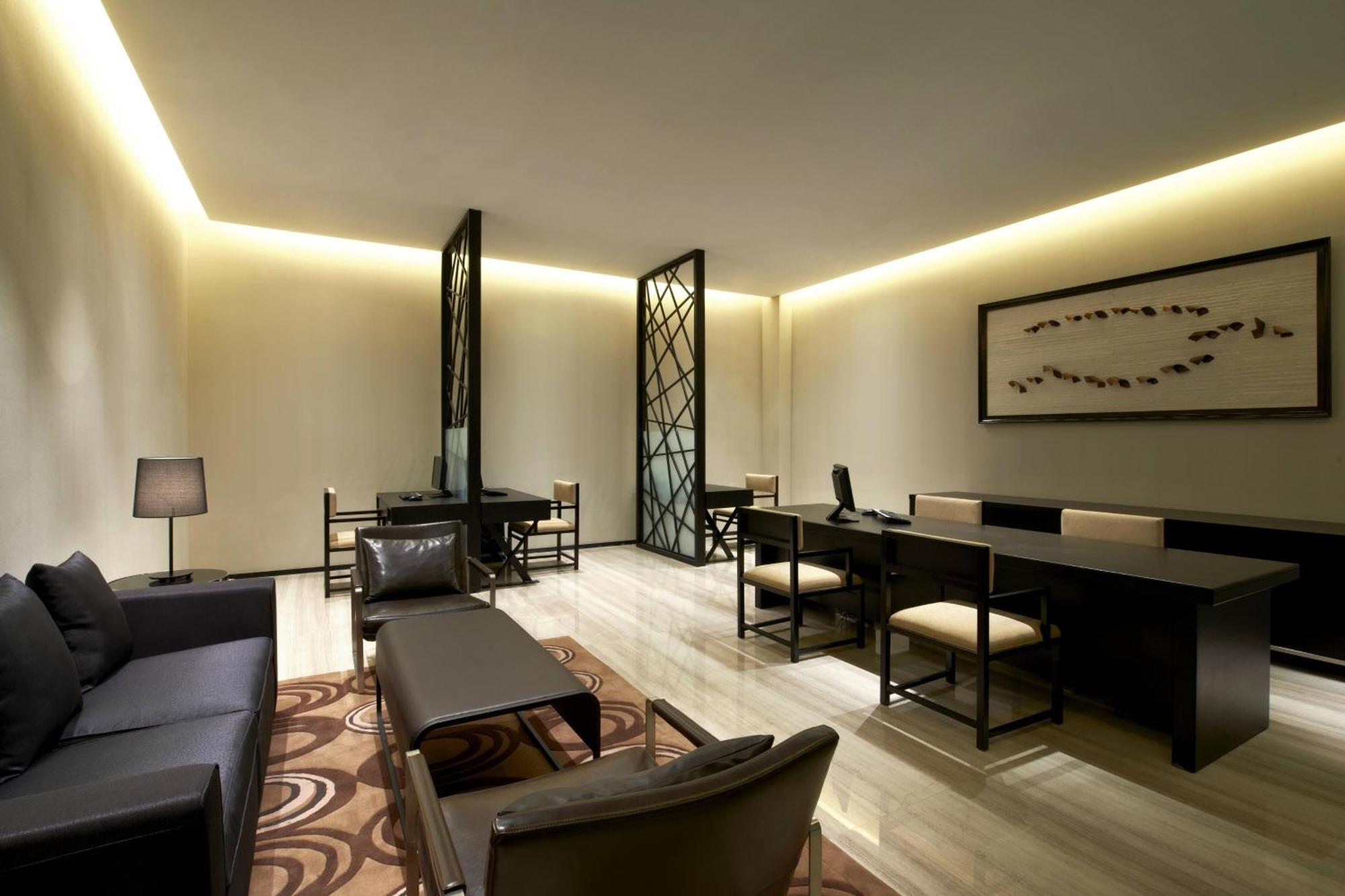 Four Points By Sheraton Qingdao, West Coast Bagian luar foto