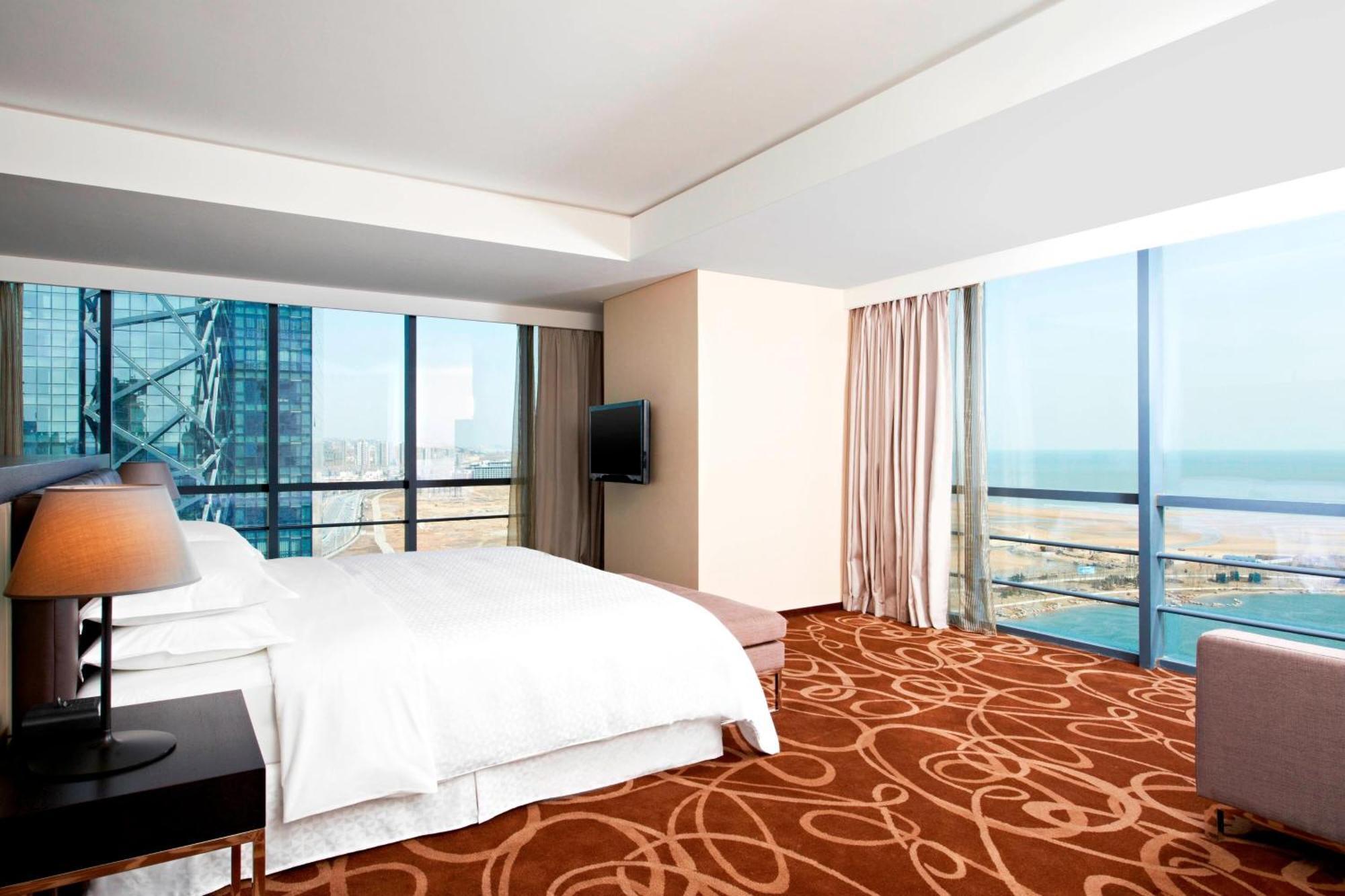 Four Points By Sheraton Qingdao, West Coast Bagian luar foto
