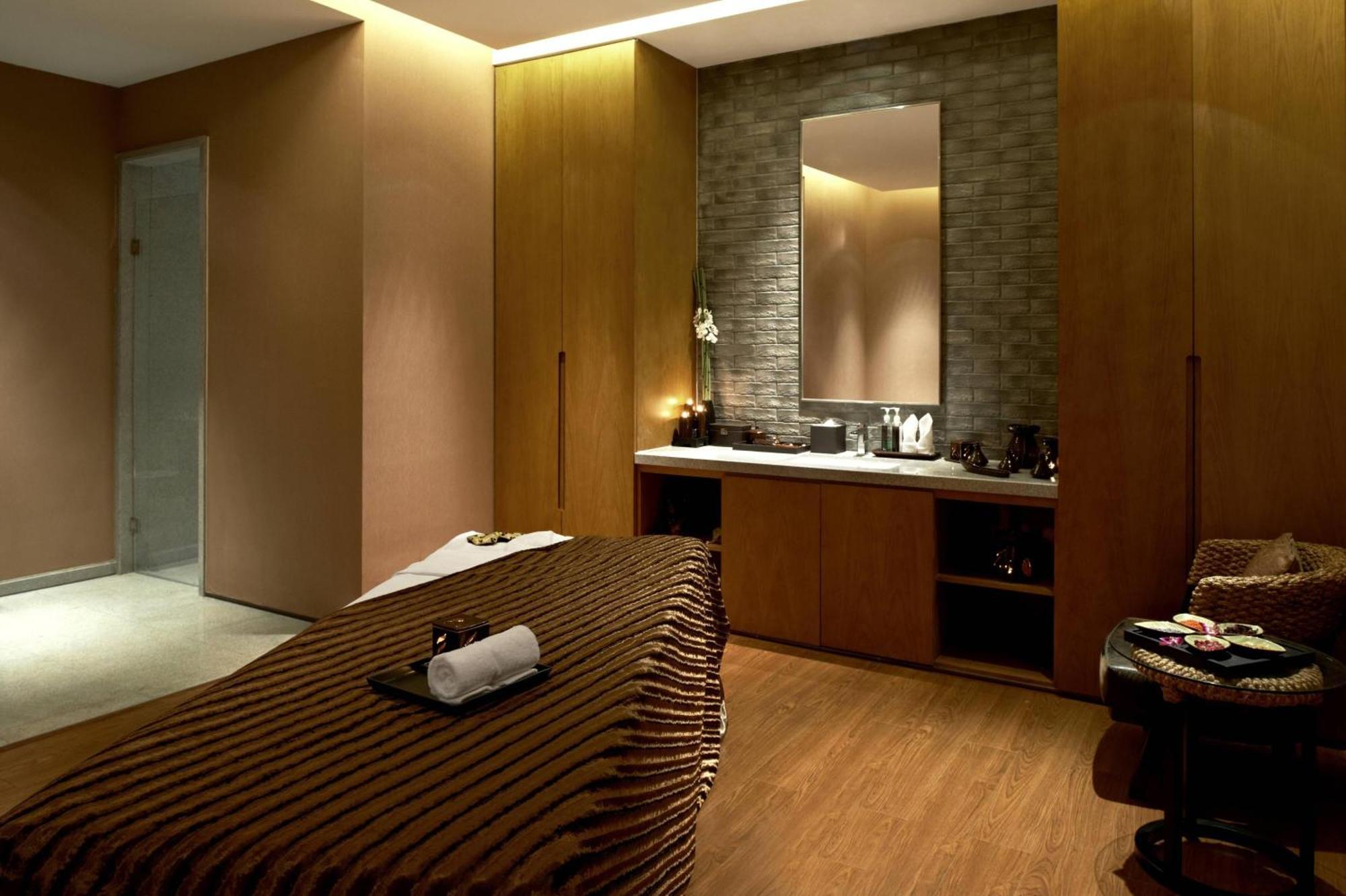 Four Points By Sheraton Qingdao, West Coast Bagian luar foto